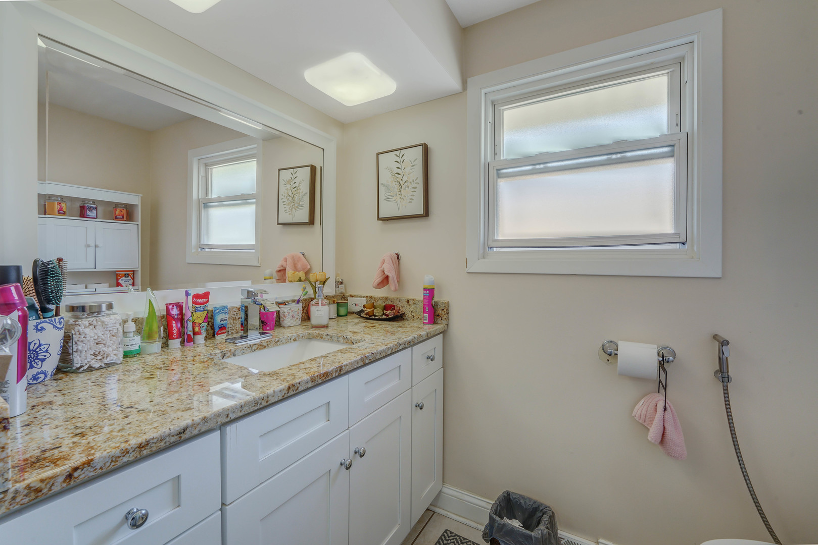 7849 W 79th Place, Bridgeview, IL 60455