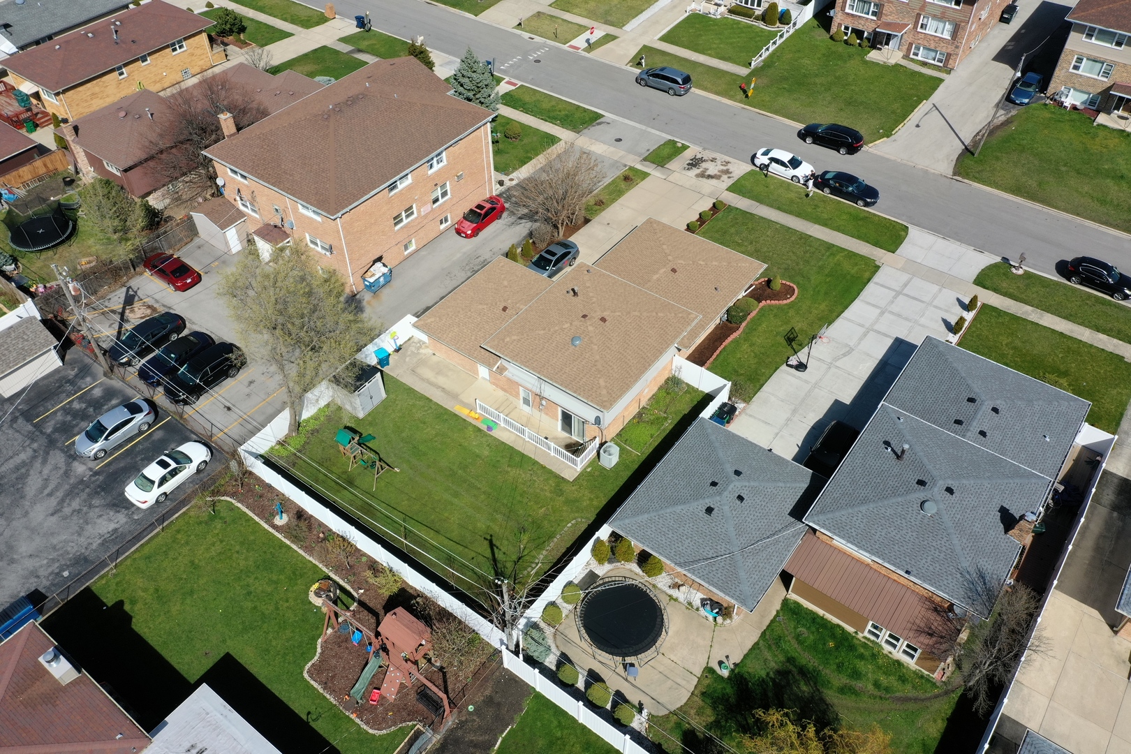 7849 W 79th Place, Bridgeview, IL 60455