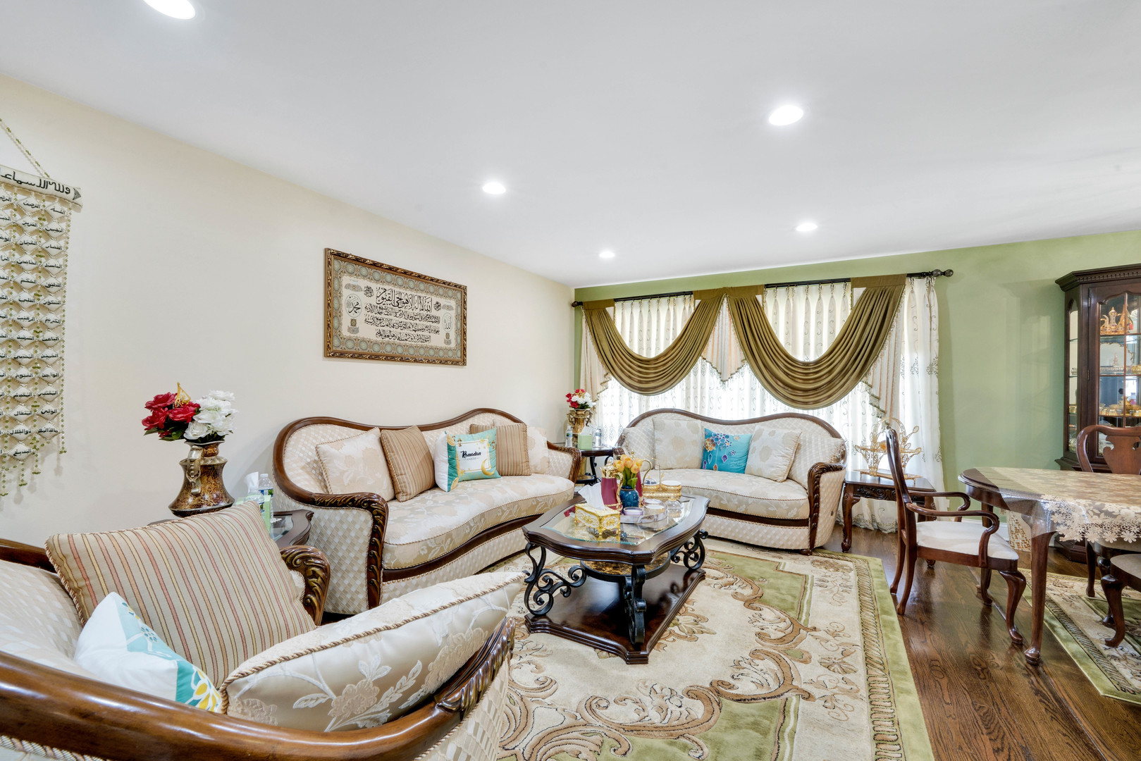 7849 W 79th Place, Bridgeview, IL 60455