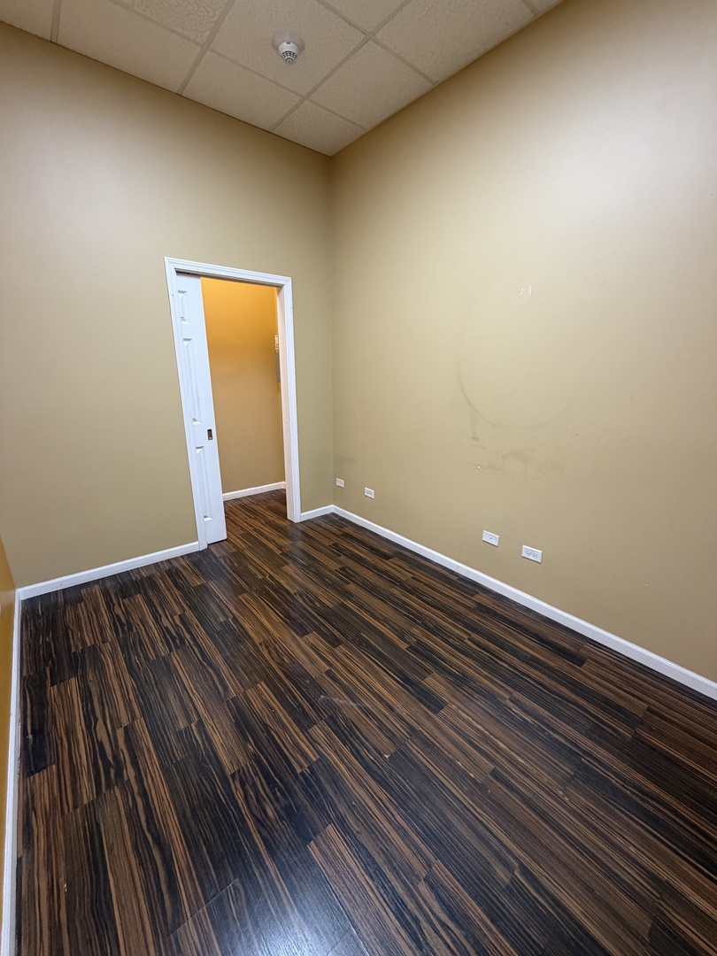 9023 W 151st Street, Orland Park, IL 60462