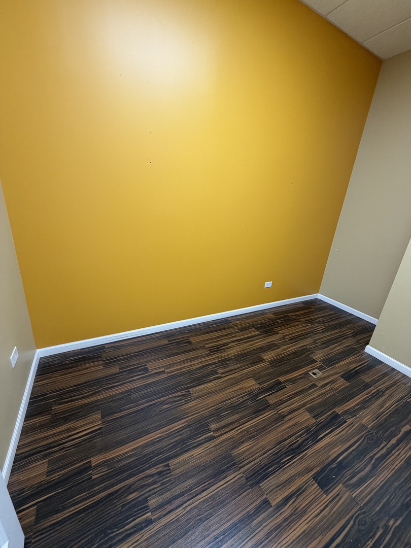 9023 W 151st Street, Orland Park, IL 60462