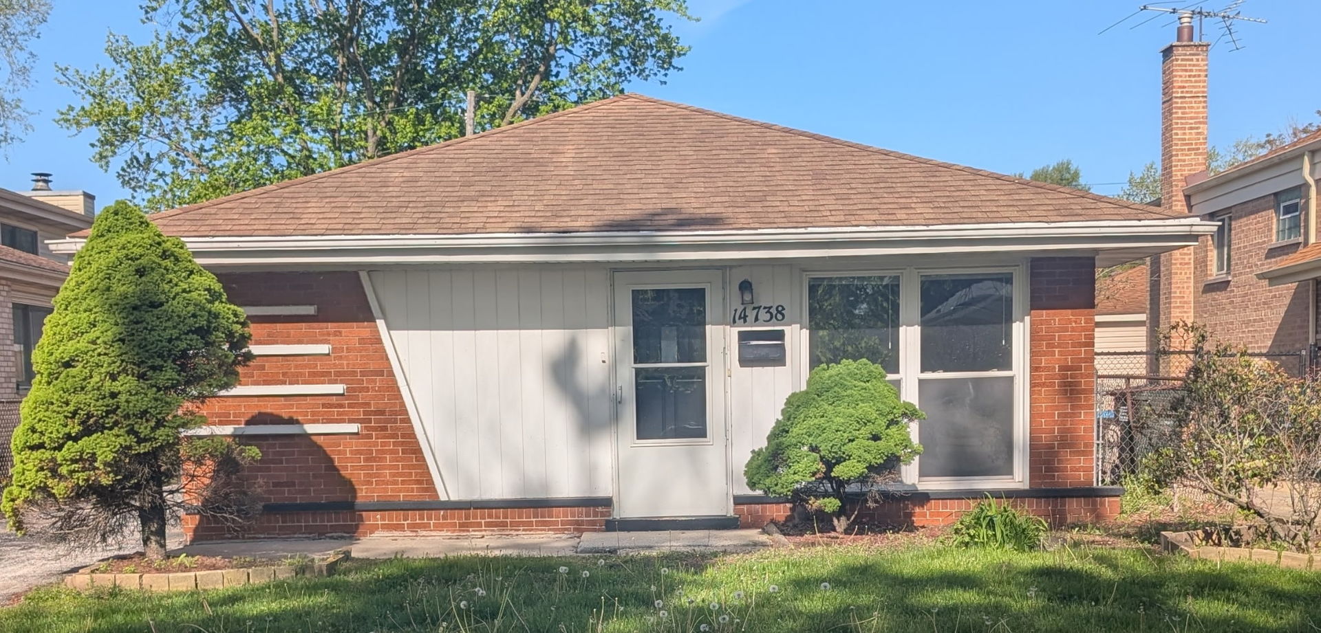 14738 Blackstone Avenue, Dolton, IL 60419