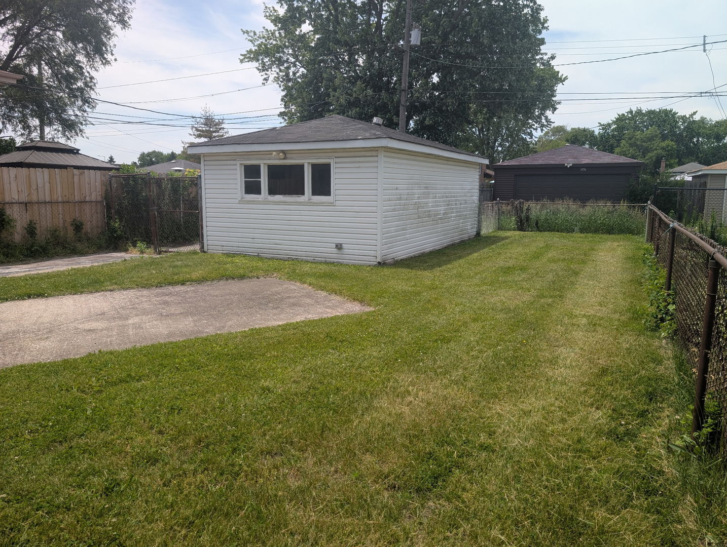 14738 Blackstone Avenue, Dolton, IL 60419