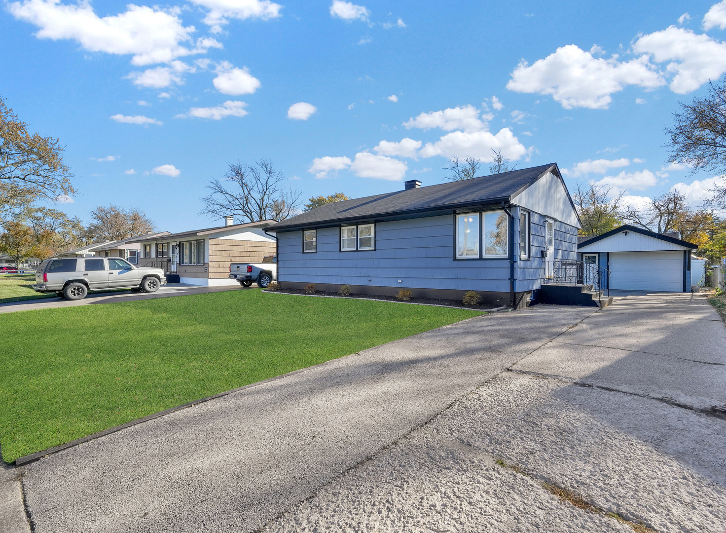 19 Mohawk Drive, Thornton, IL 60476