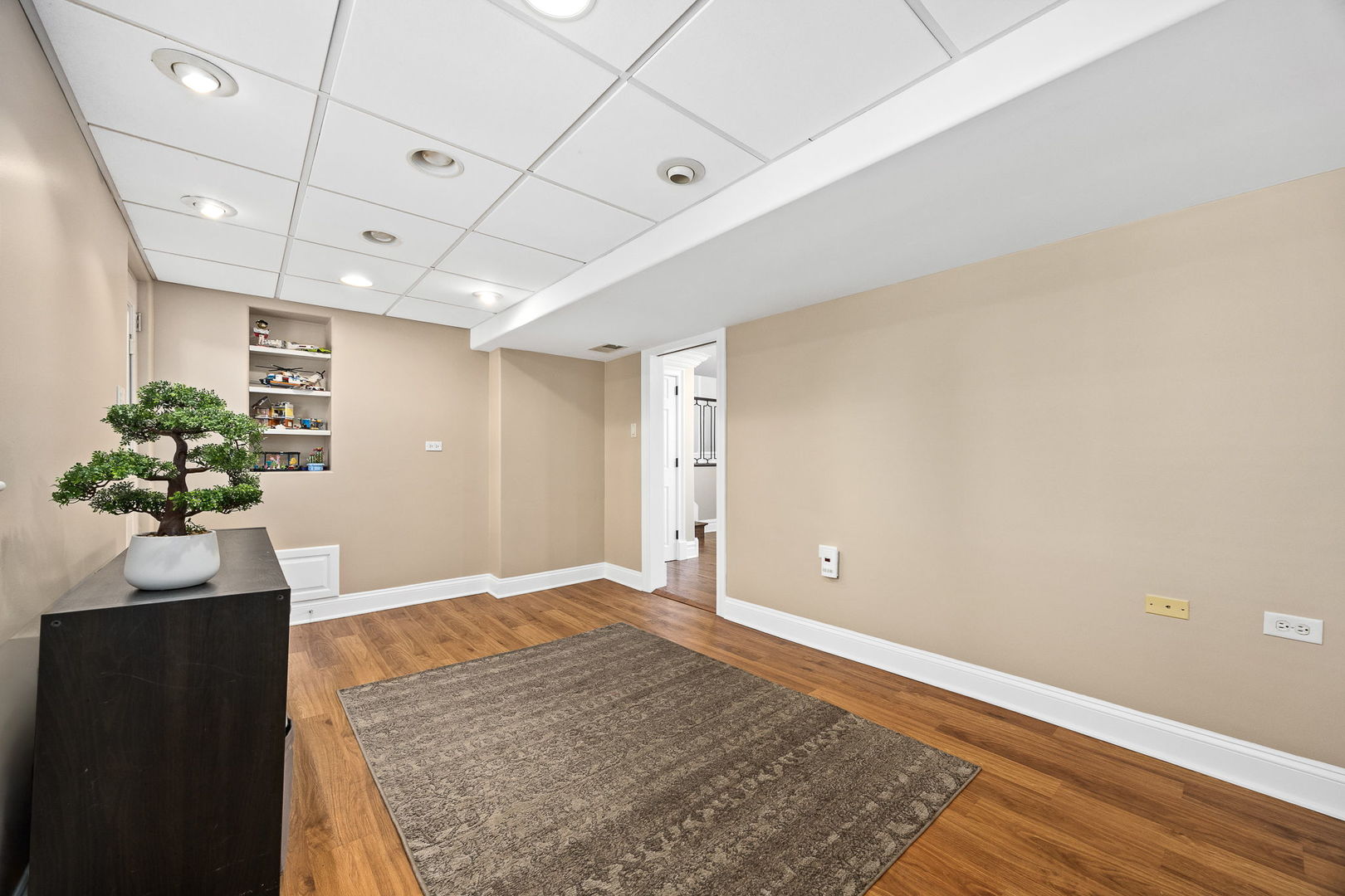 7917 W 81st Street, Bridgeview, IL 60455