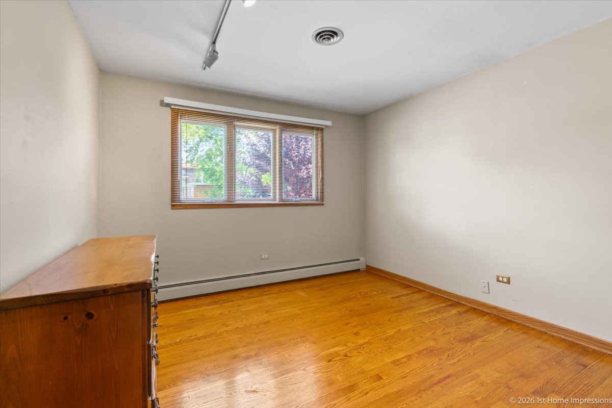 9600 Mayfield Avenue, Oak Lawn, IL 60453