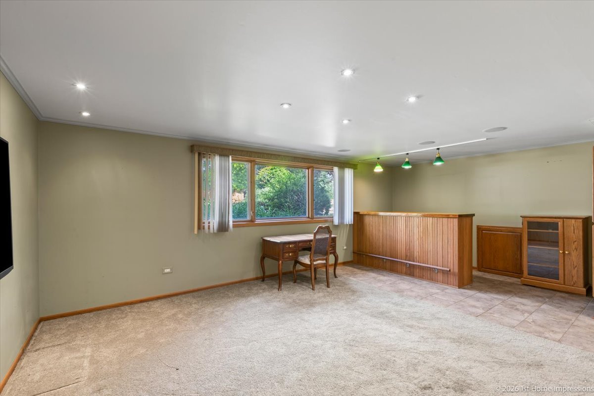 9600 Mayfield Avenue, Oak Lawn, IL 60453