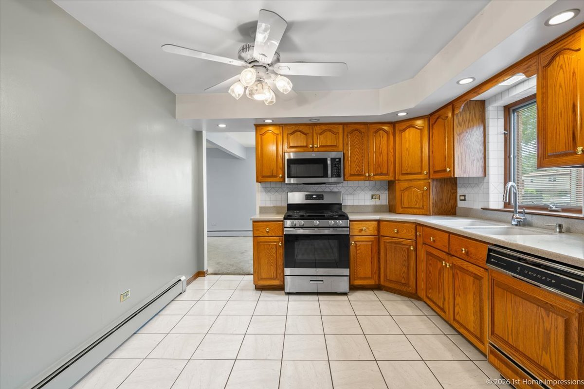 9600 Mayfield Avenue, Oak Lawn, IL 60453