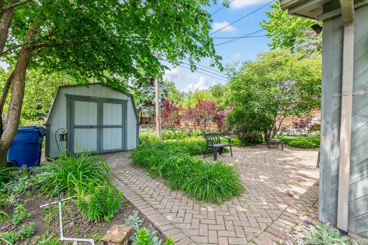 9600 Mayfield Avenue, Oak Lawn, IL 60453