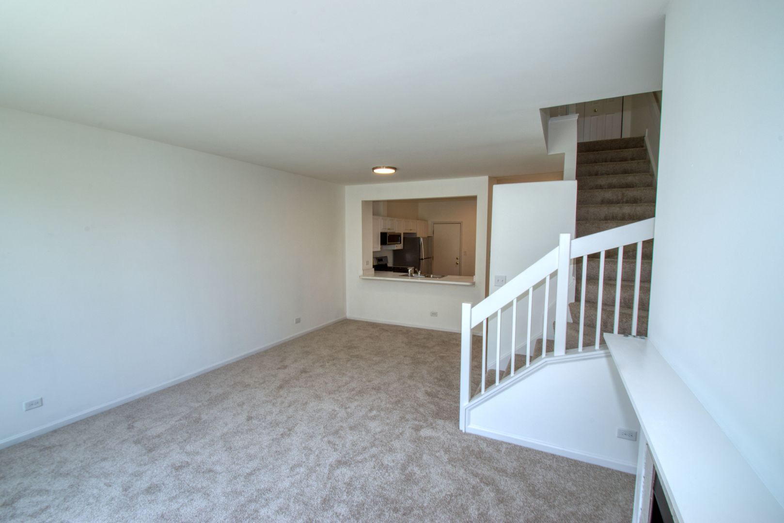 5564 Elizabeth Place, Rolling Meadows, IL 60008