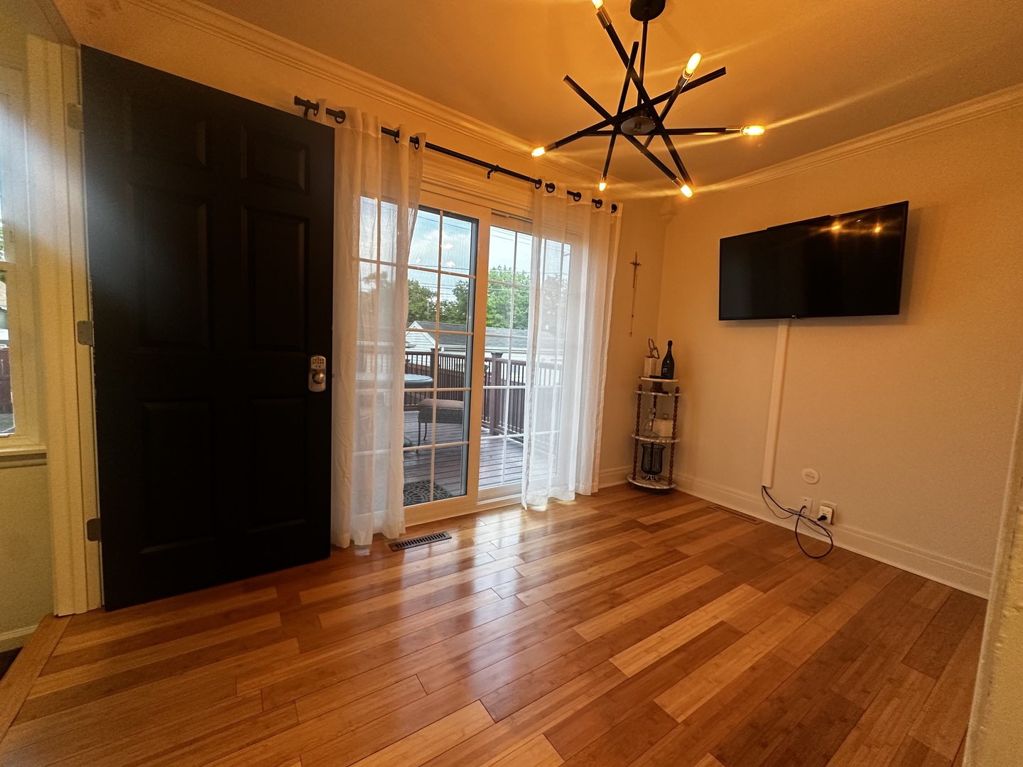 3147 Sunnyside Avenue, Brookfield, IL 60513