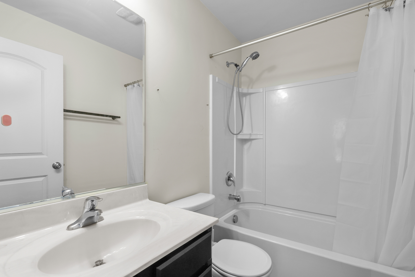 3633 Hyde Park Court, Elgin, IL 60124