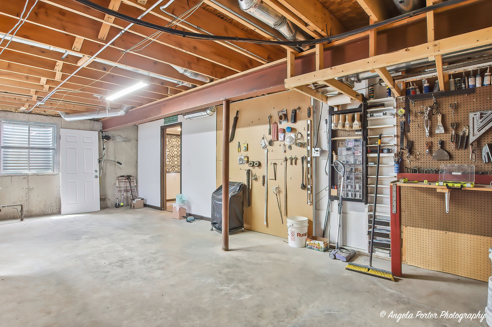 4641 4th Street, Winthrop Harbor, IL 60096