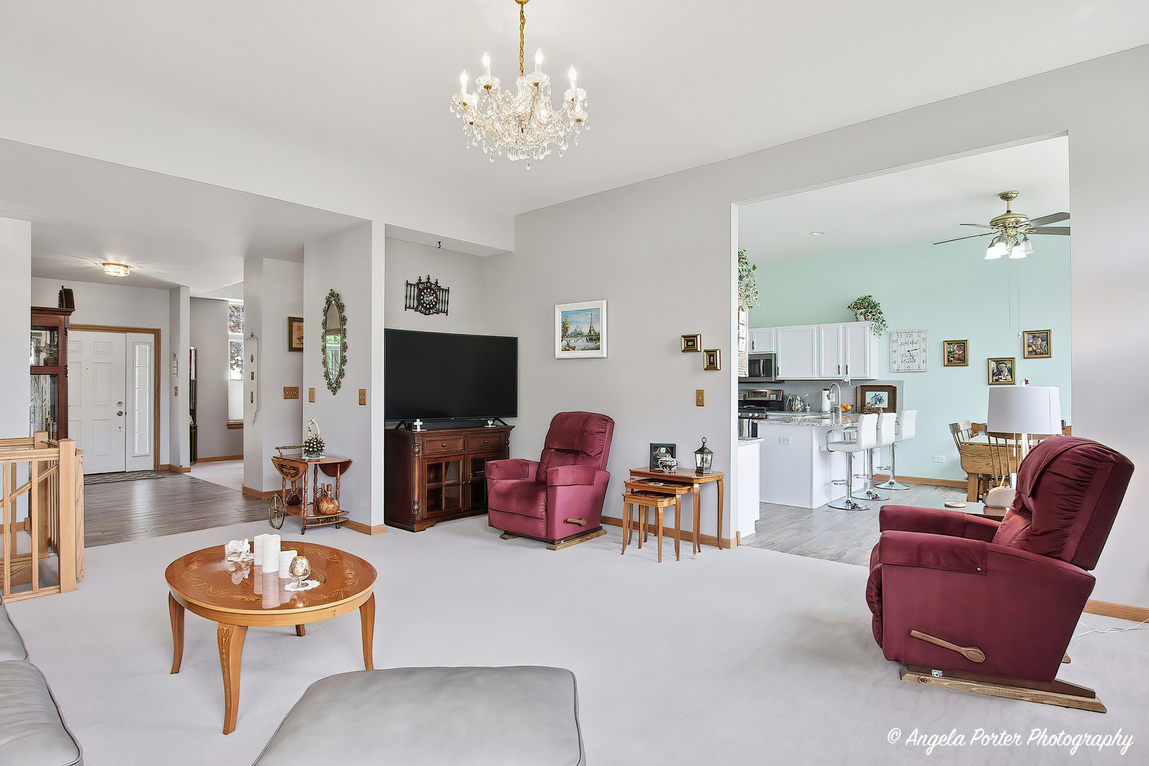 4641 4th Street, Winthrop Harbor, IL 60096