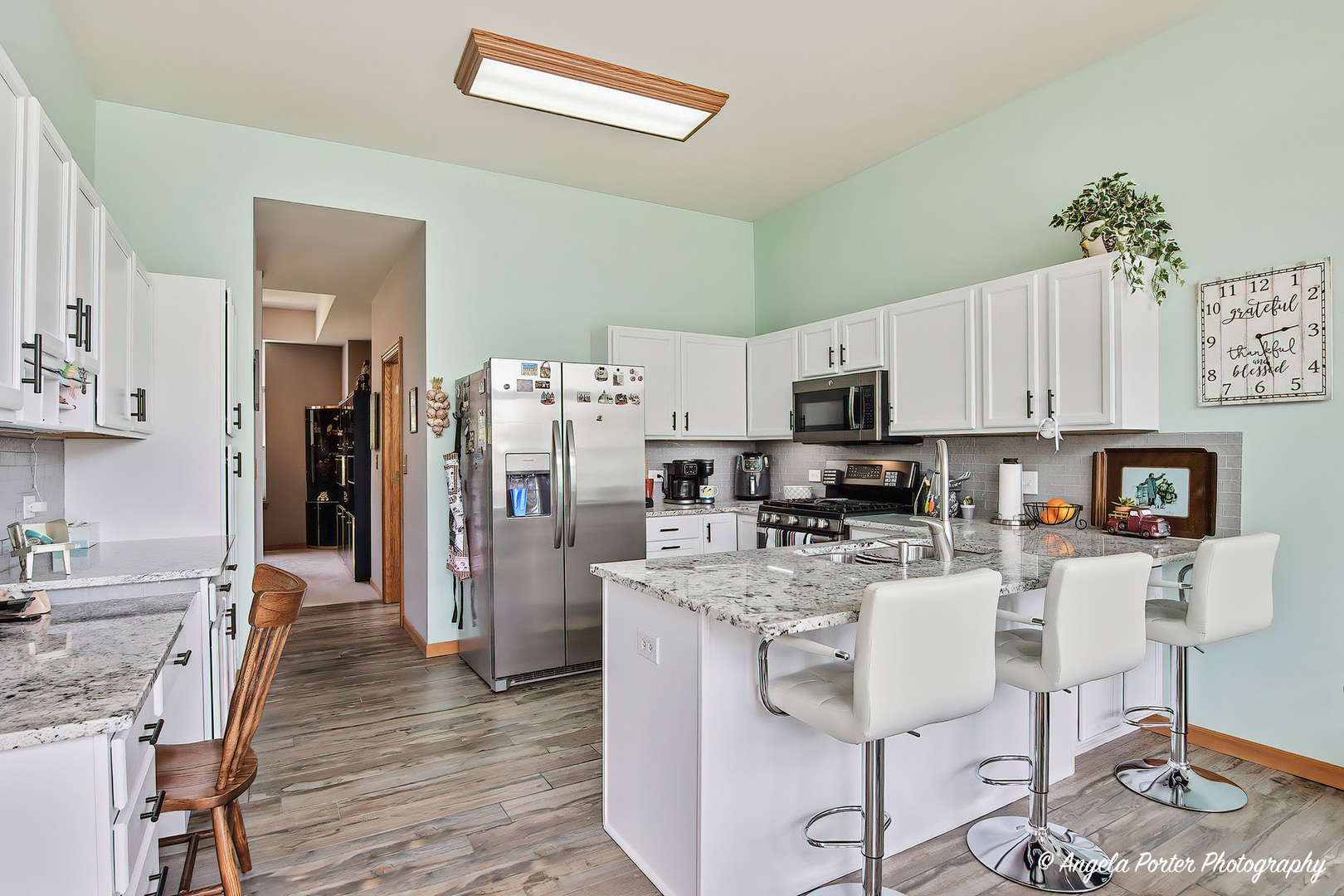 4641 4th Street, Winthrop Harbor, IL 60096