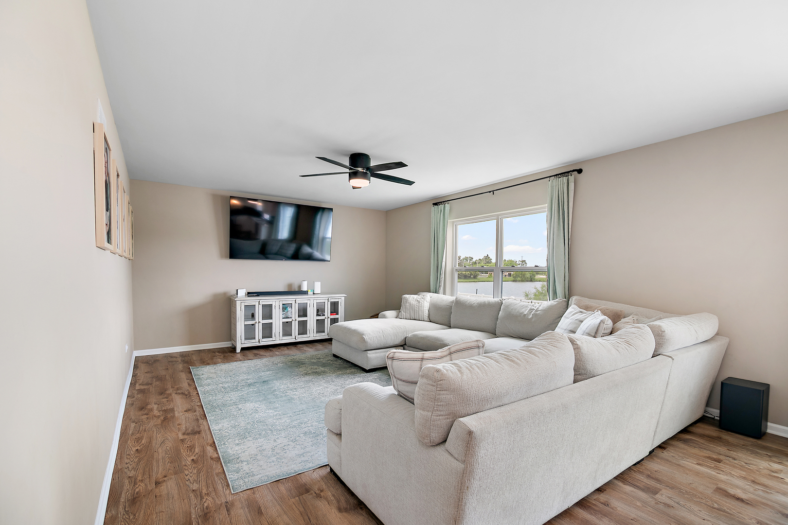 1398 Clifton Avenue, Beecher, IL 60401