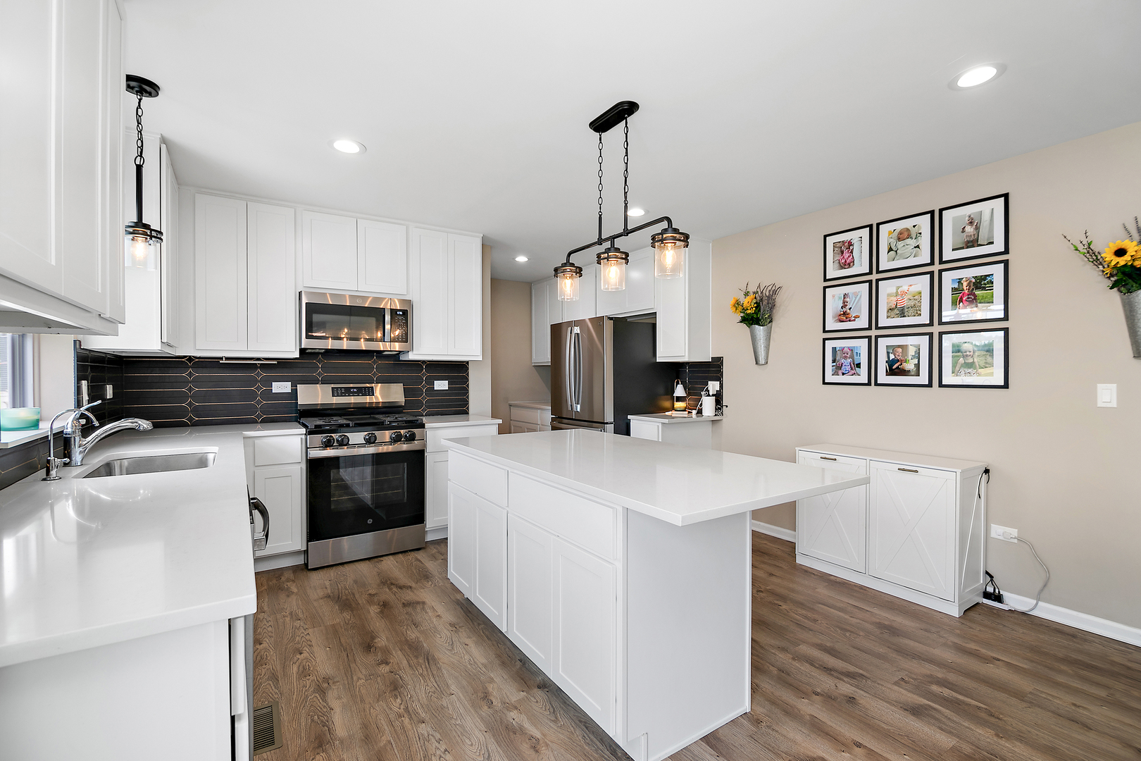 1398 Clifton Avenue, Beecher, IL 60401