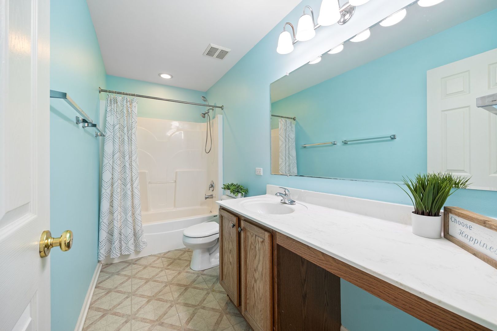 3061 Hughsdale Street, Elgin, IL 60124