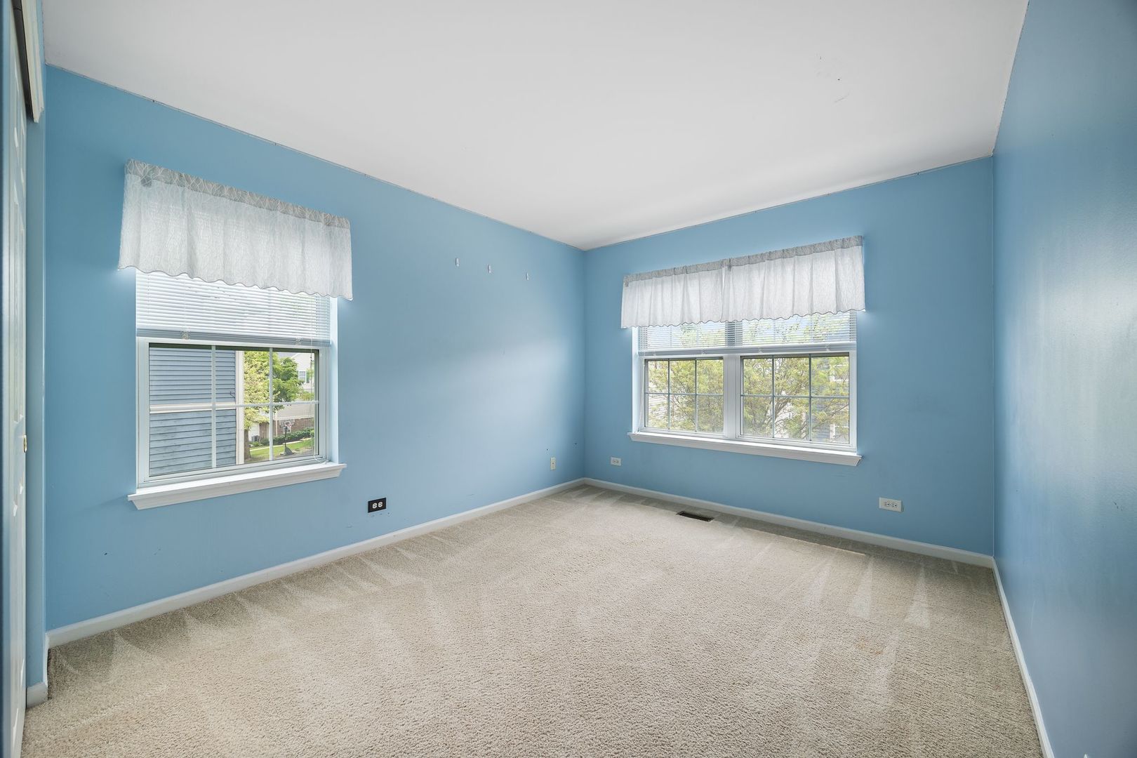 3061 Hughsdale Street, Elgin, IL 60124
