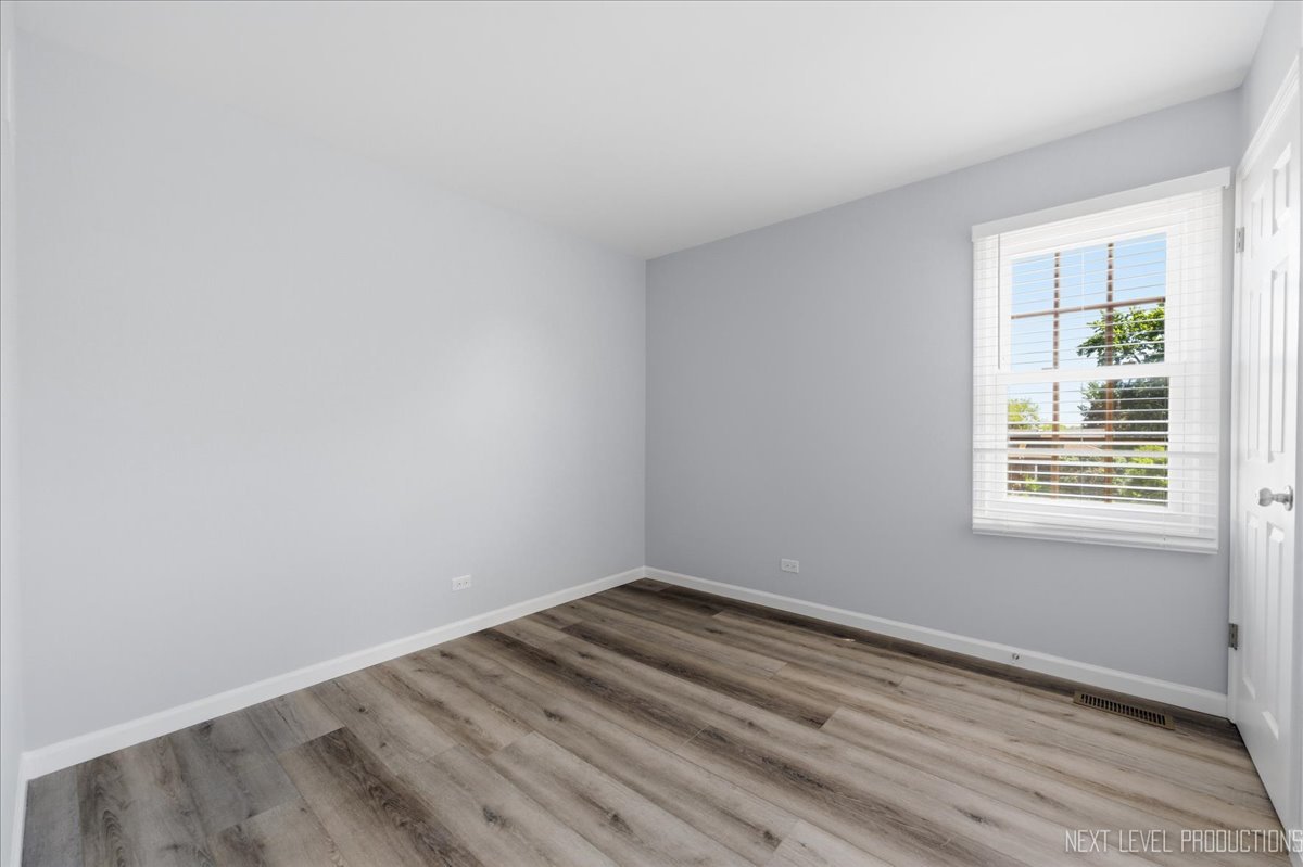 3007 Greenwood Road, Hazel Crest, IL 60429