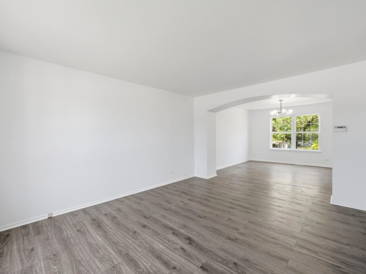 225 Parkside Lane, Oswego, IL 60543