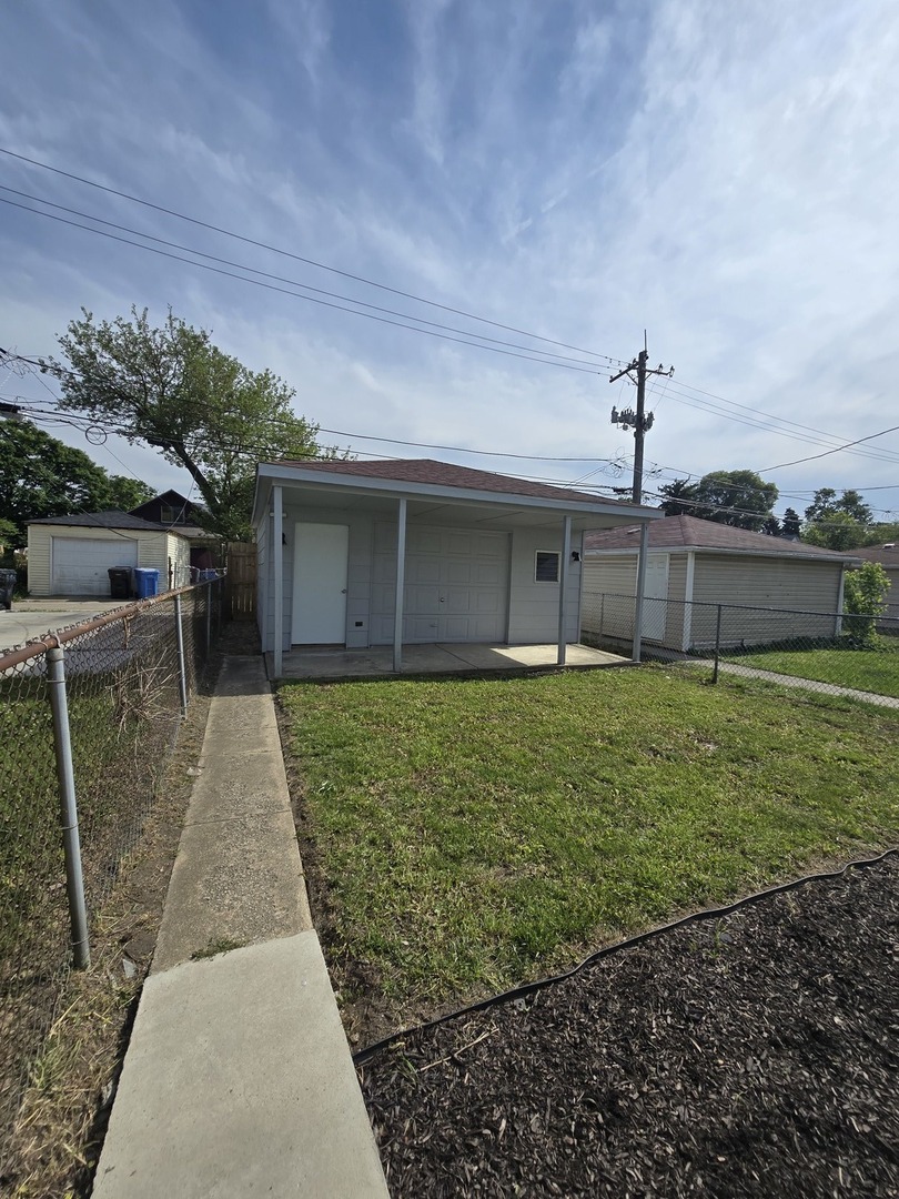 1005 W 103rd Street, Chicago, IL 60643