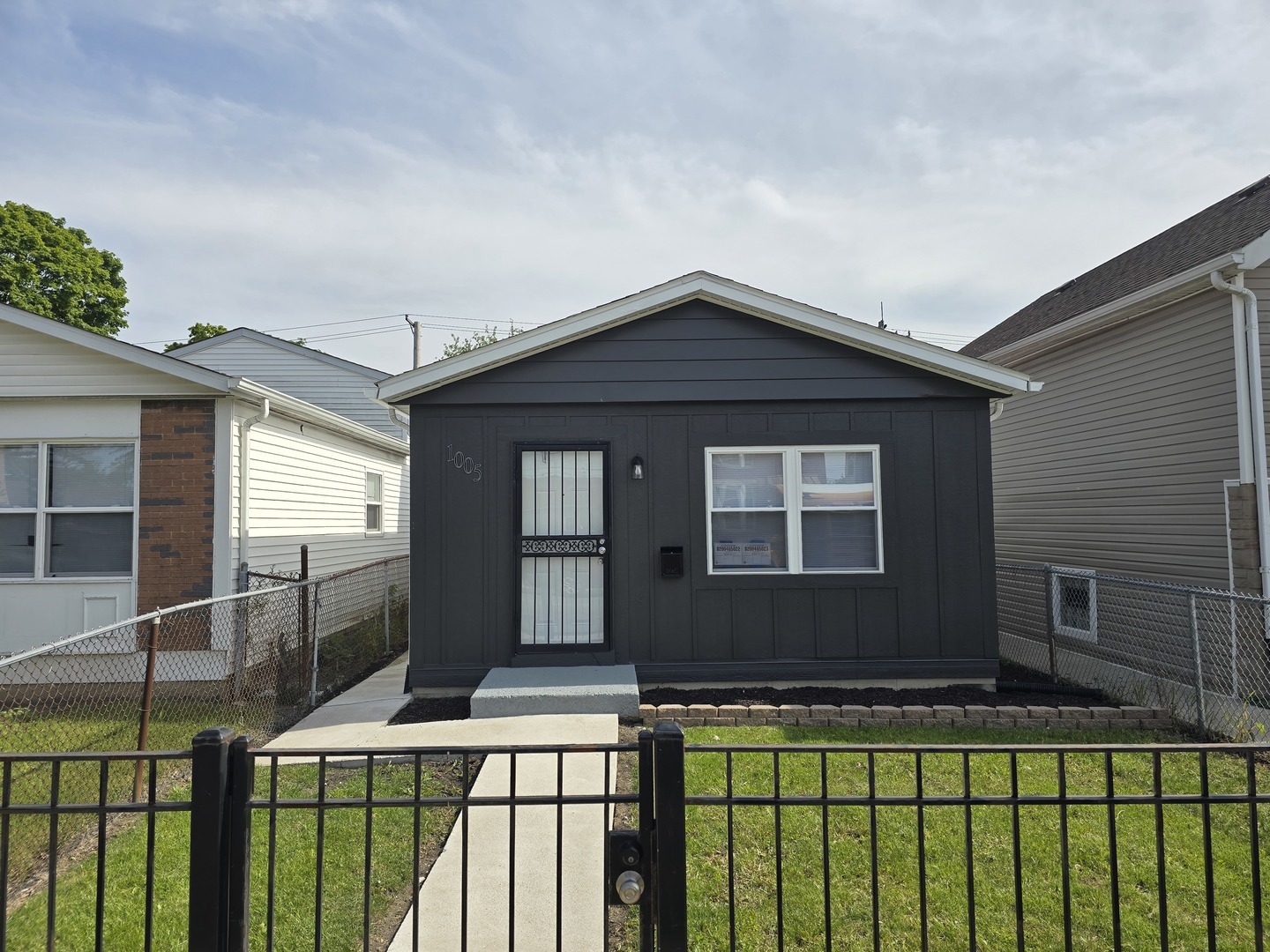 1005 W 103rd Street, Chicago, IL 60643
