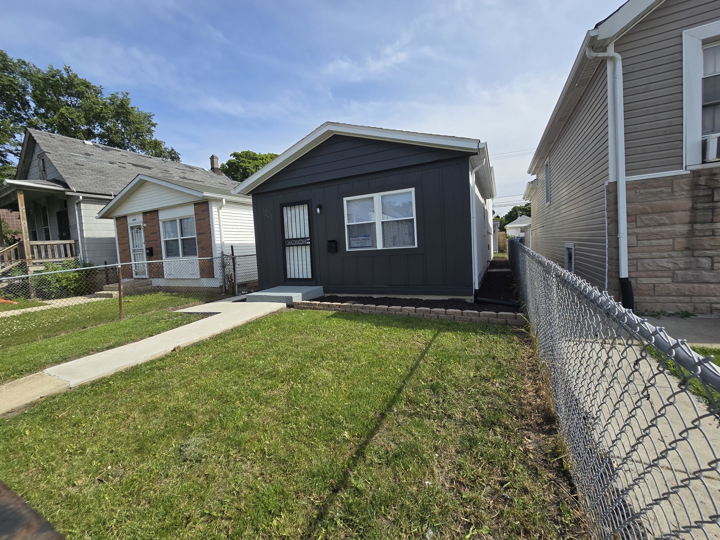 1005 W 103rd Street, Chicago, IL 60643