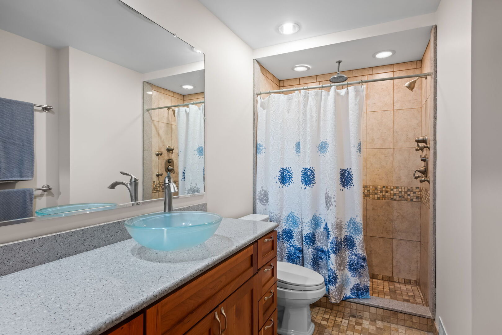 23W212 Blackcherry Lane, Glen Ellyn, IL 60137