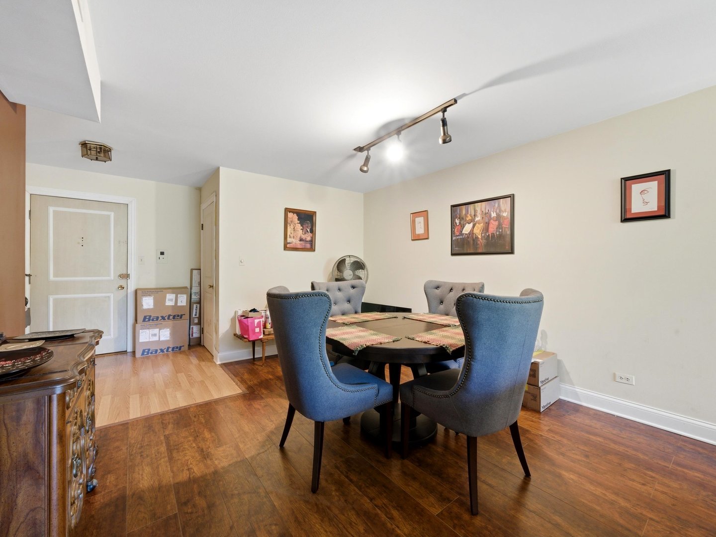 333 S EAST Avenue #306, Oak Park, IL 60302