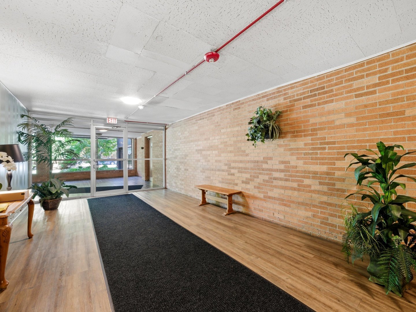333 S EAST Avenue #306, Oak Park, IL 60302