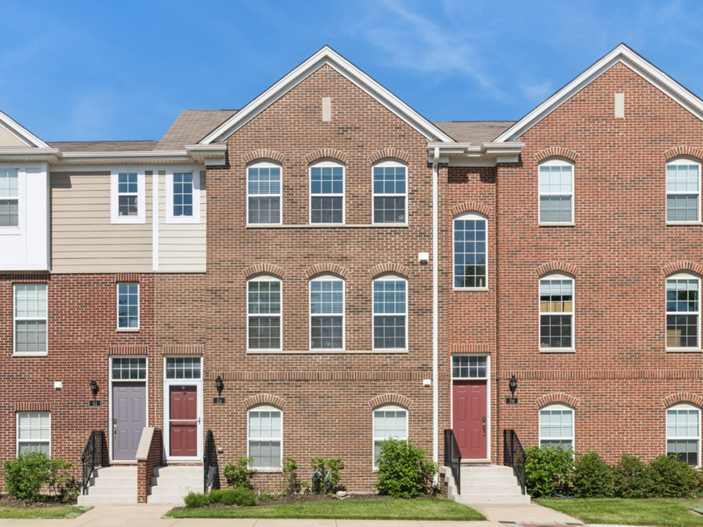 15 Margaret Drive, Schaumburg, IL 60194