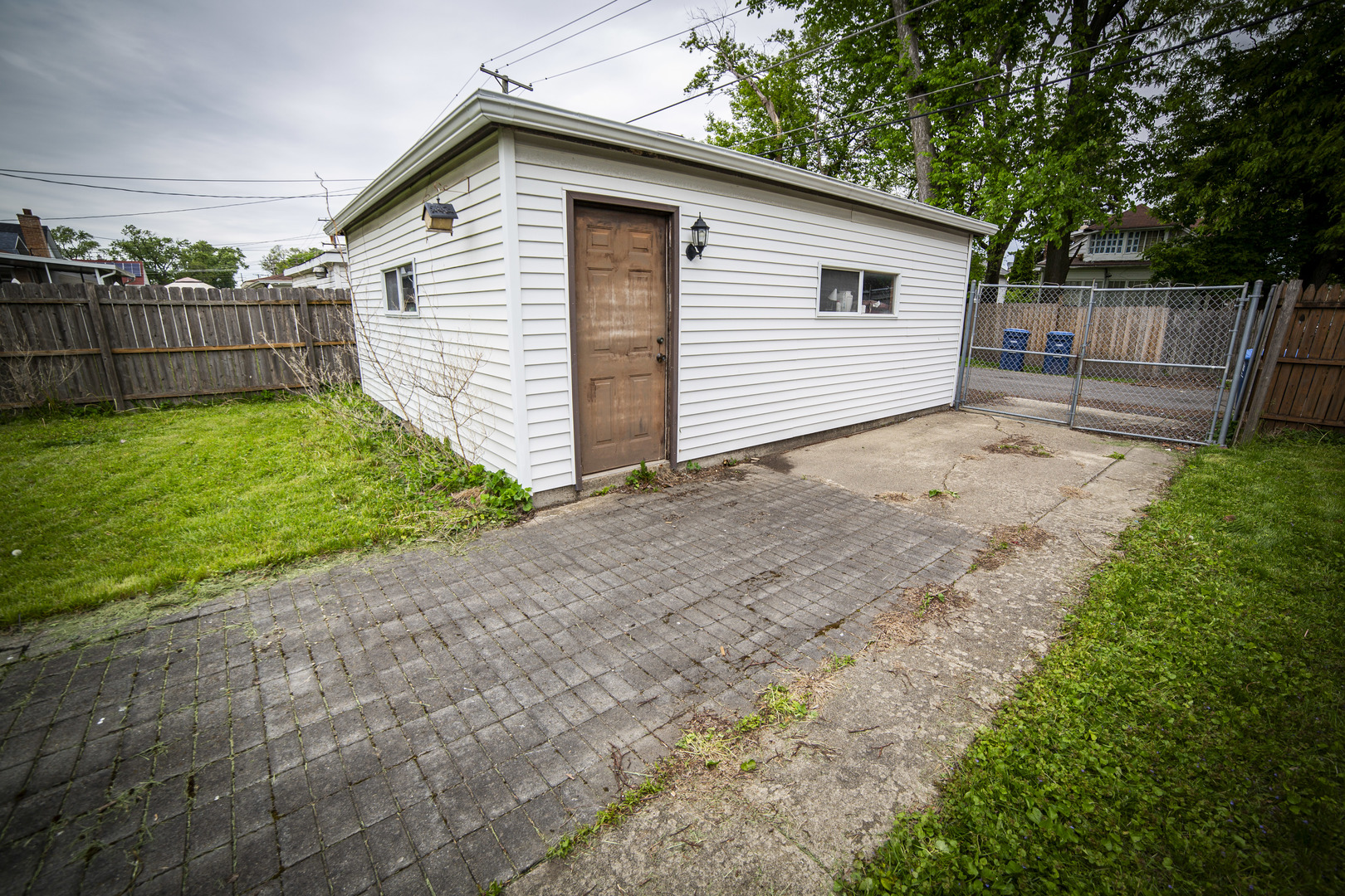 1427 S 21st Avenue, Maywood, IL 60153