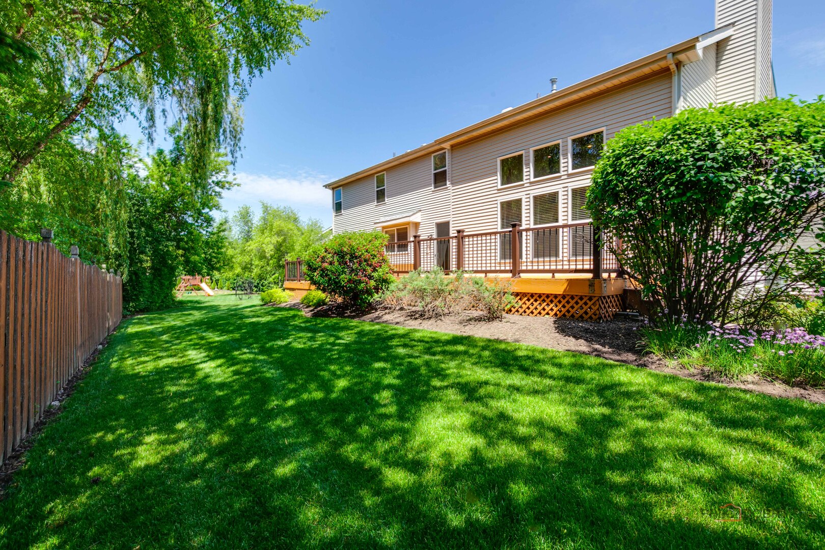 2224 Cathedral Court, Gurnee, IL 60031