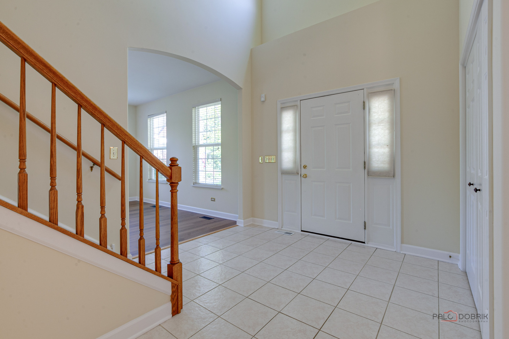 2224 Cathedral Court, Gurnee, IL 60031