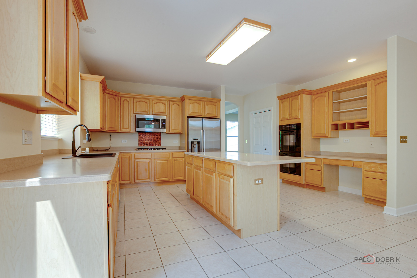 2224 Cathedral Court, Gurnee, IL 60031