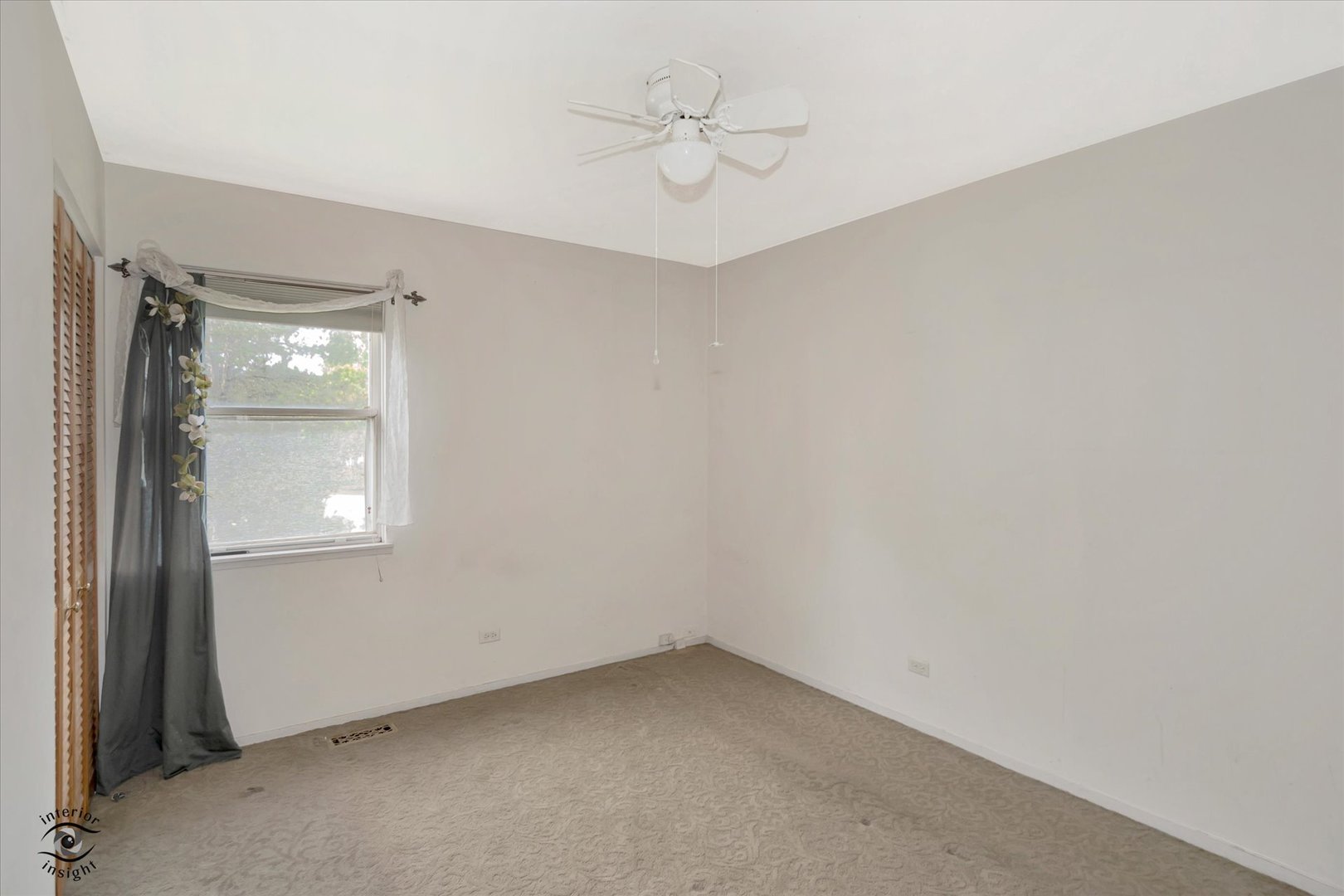 2615 Oakshire Court, Aurora, IL 60502