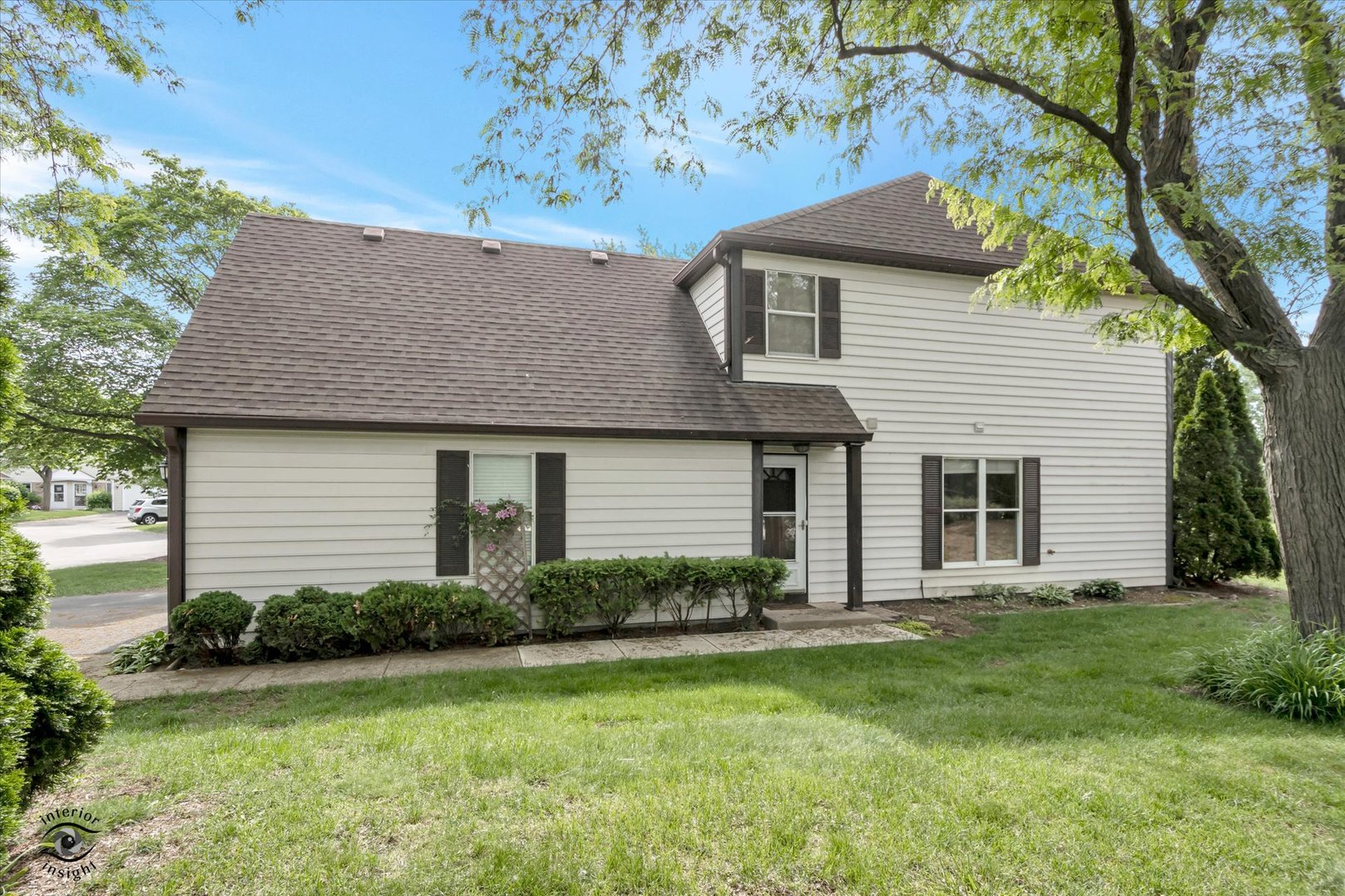2615 Oakshire Court, Aurora, IL 60502
