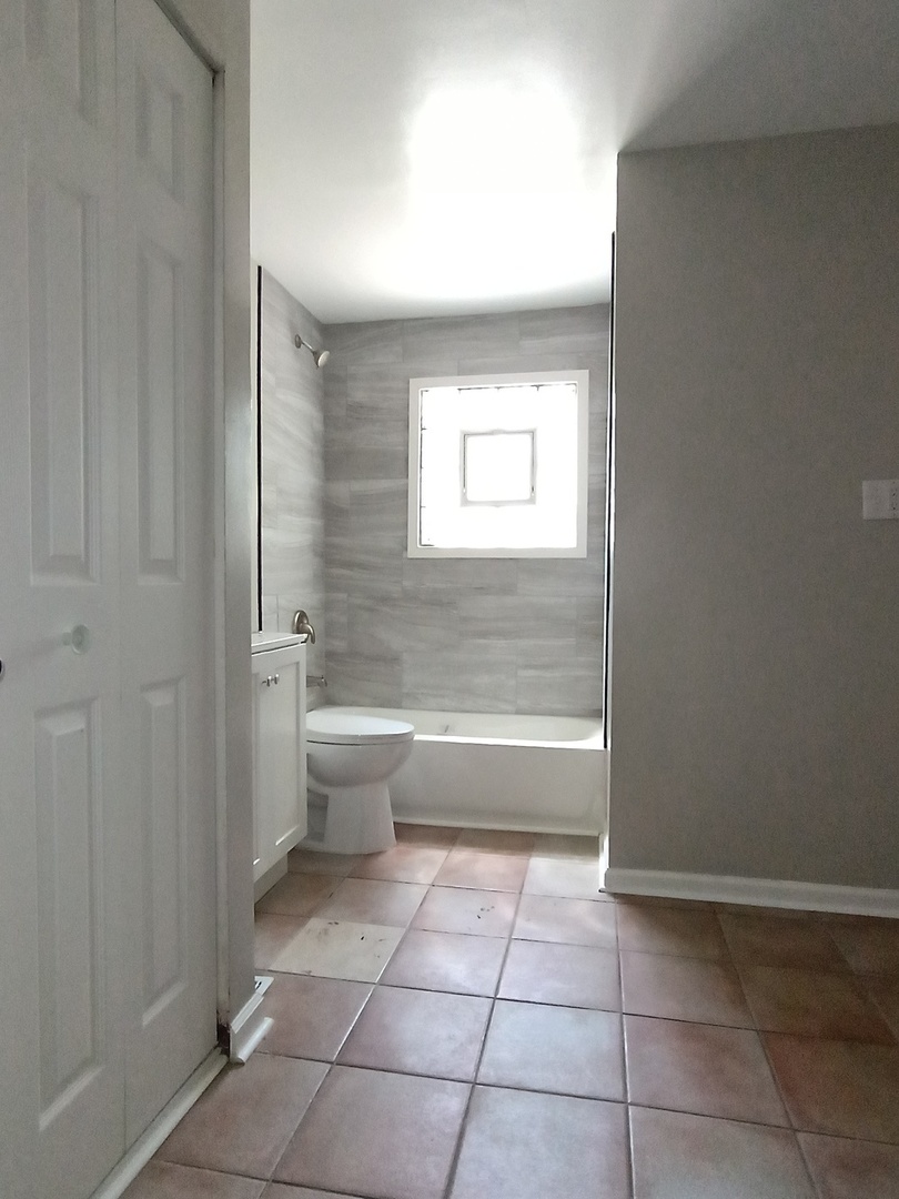 2136 223rd Street, Sauk Village, IL 60411