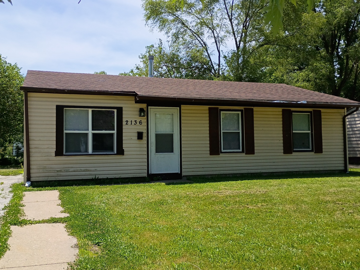 2136 223rd Street, Sauk Village, IL 60411