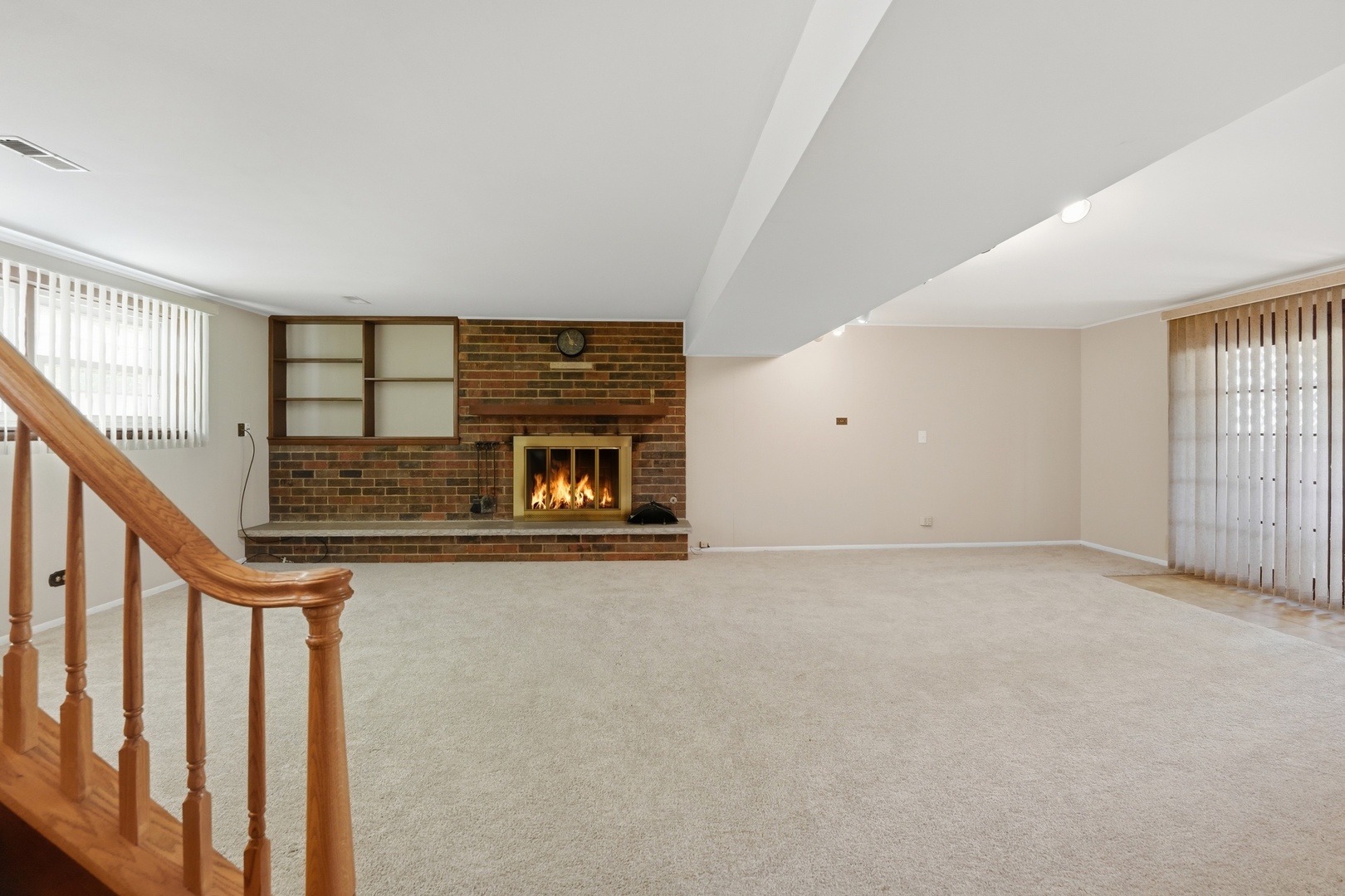 516 Janine Lane, Schaumburg, IL 60193