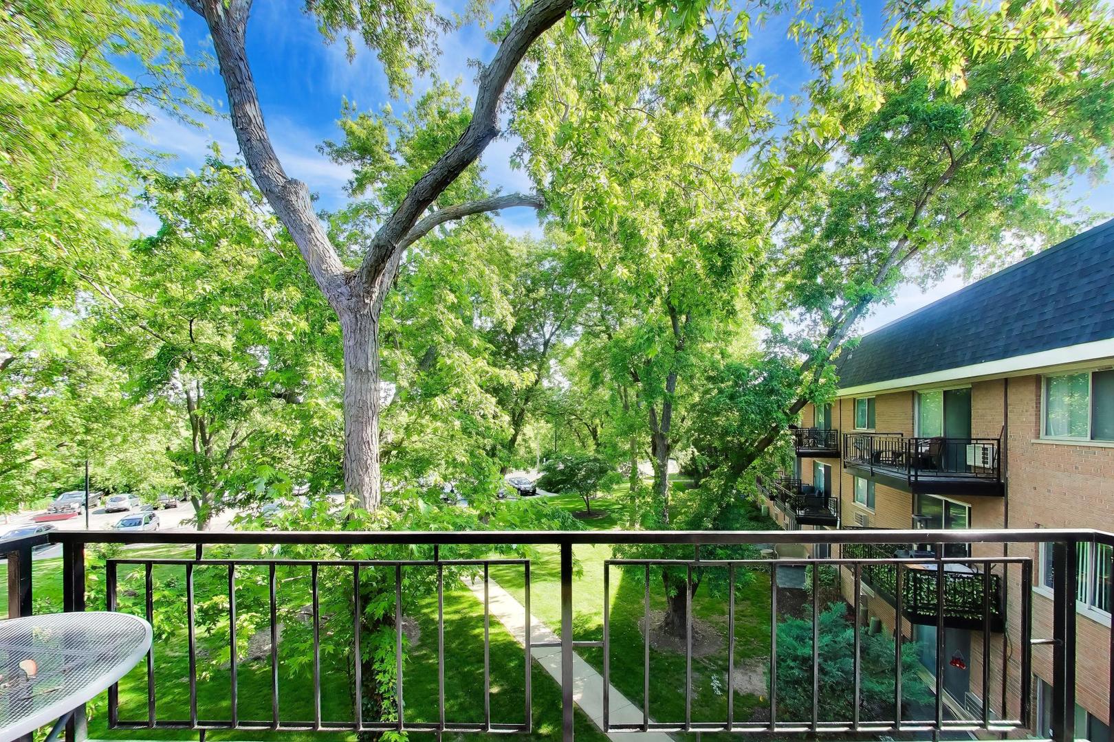 Glen Ellyn, IL 60137