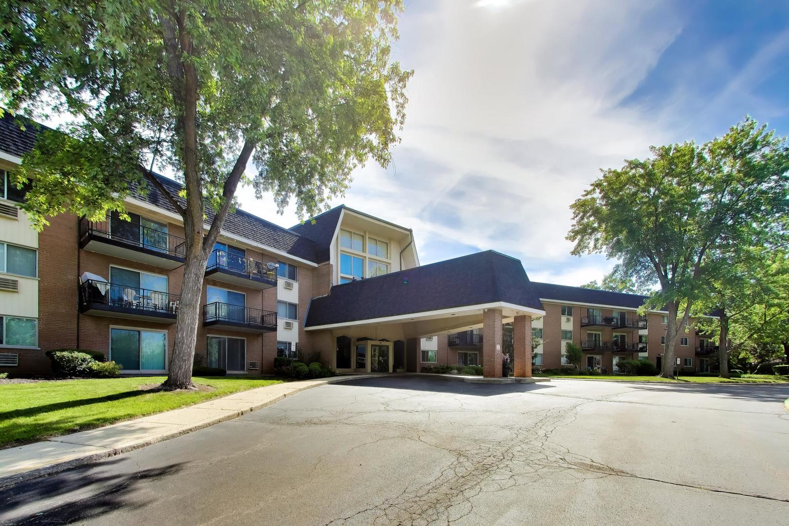 Glen Ellyn, IL 60137
