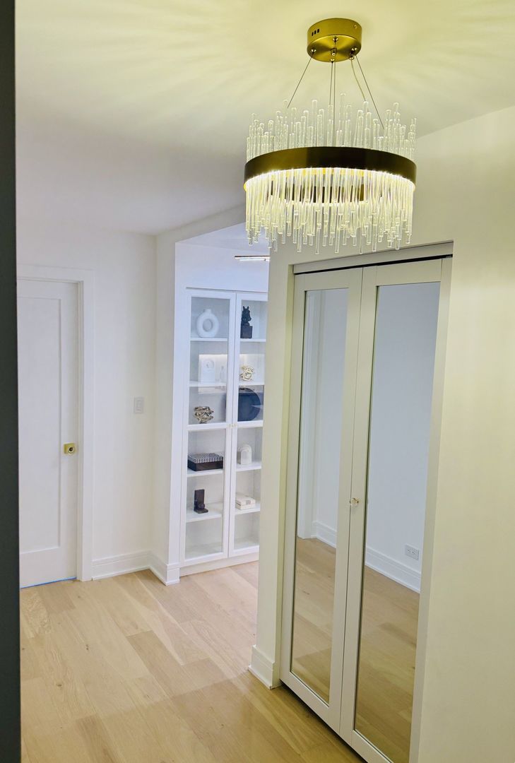 100 E Walton Street #36D, Chicago, IL 60611