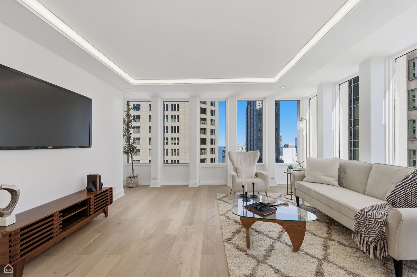 100 E Walton Street #36D, Chicago, IL 60611