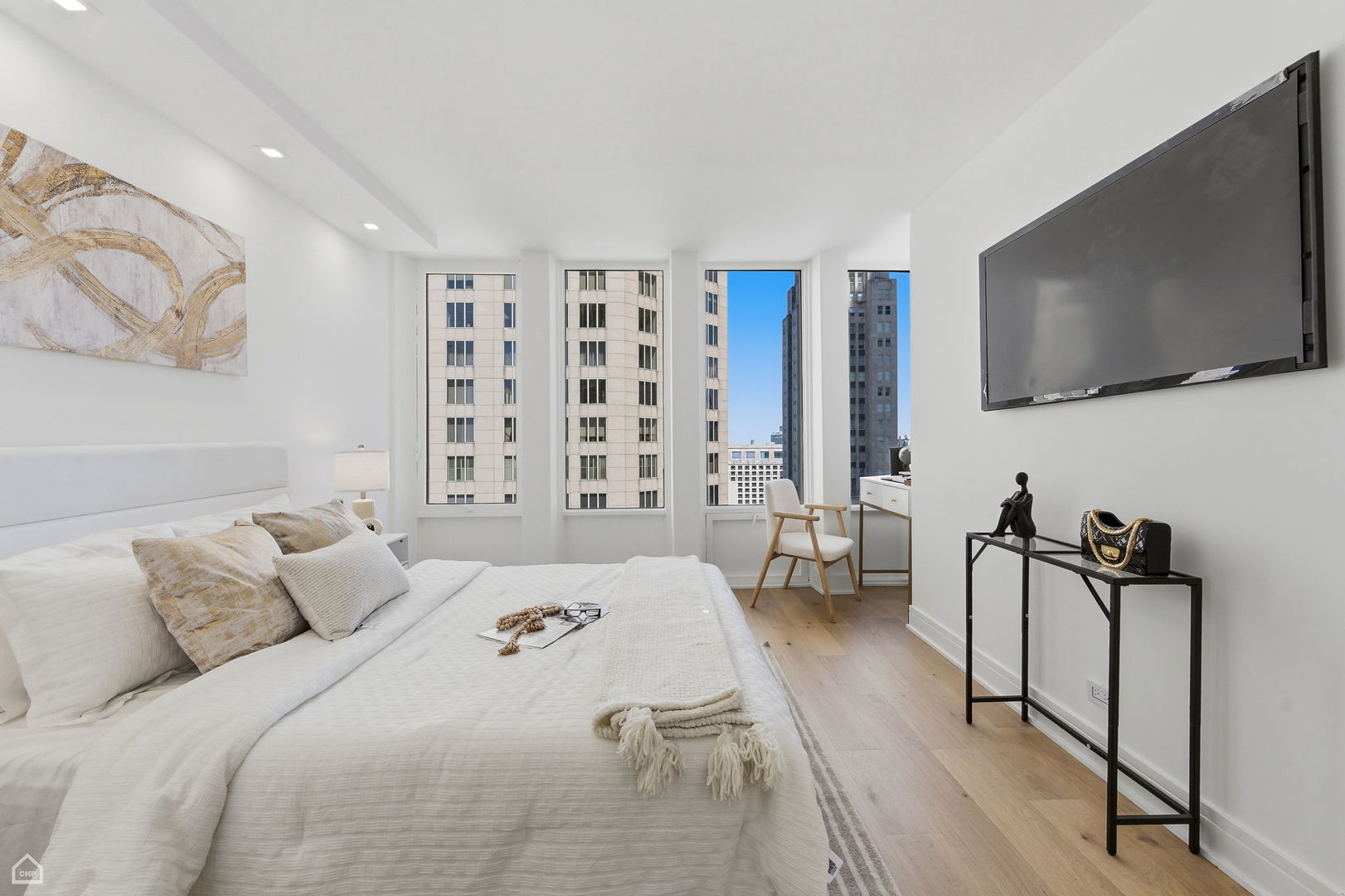 100 E Walton Street #36D, Chicago, IL 60611