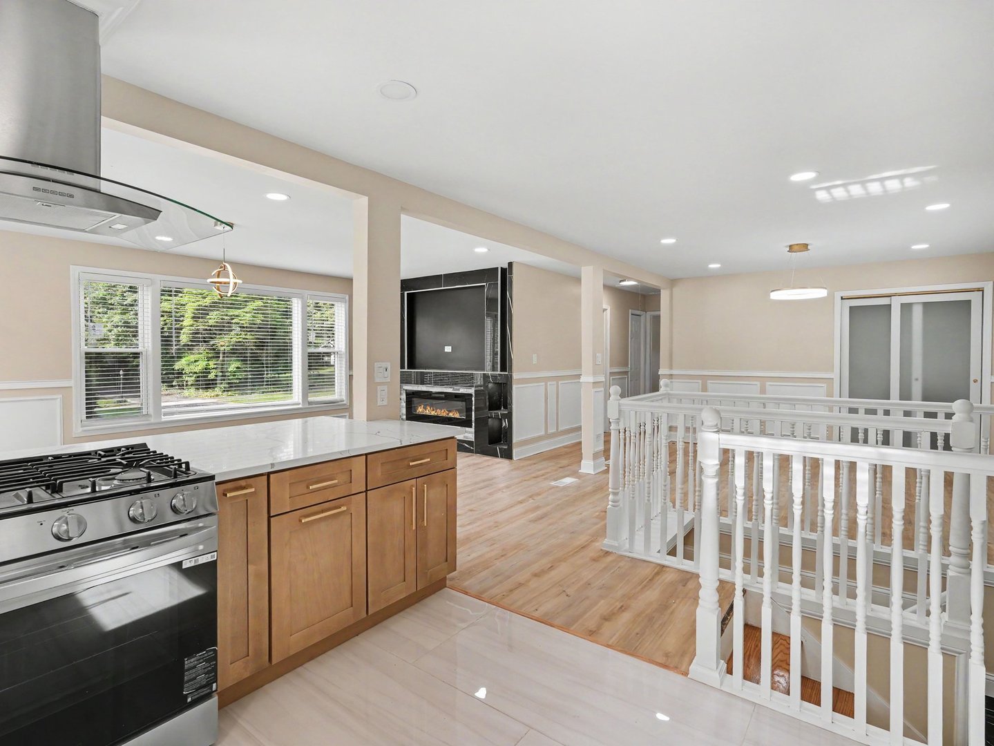 1650 Cedar Road, Homewood, IL 60430