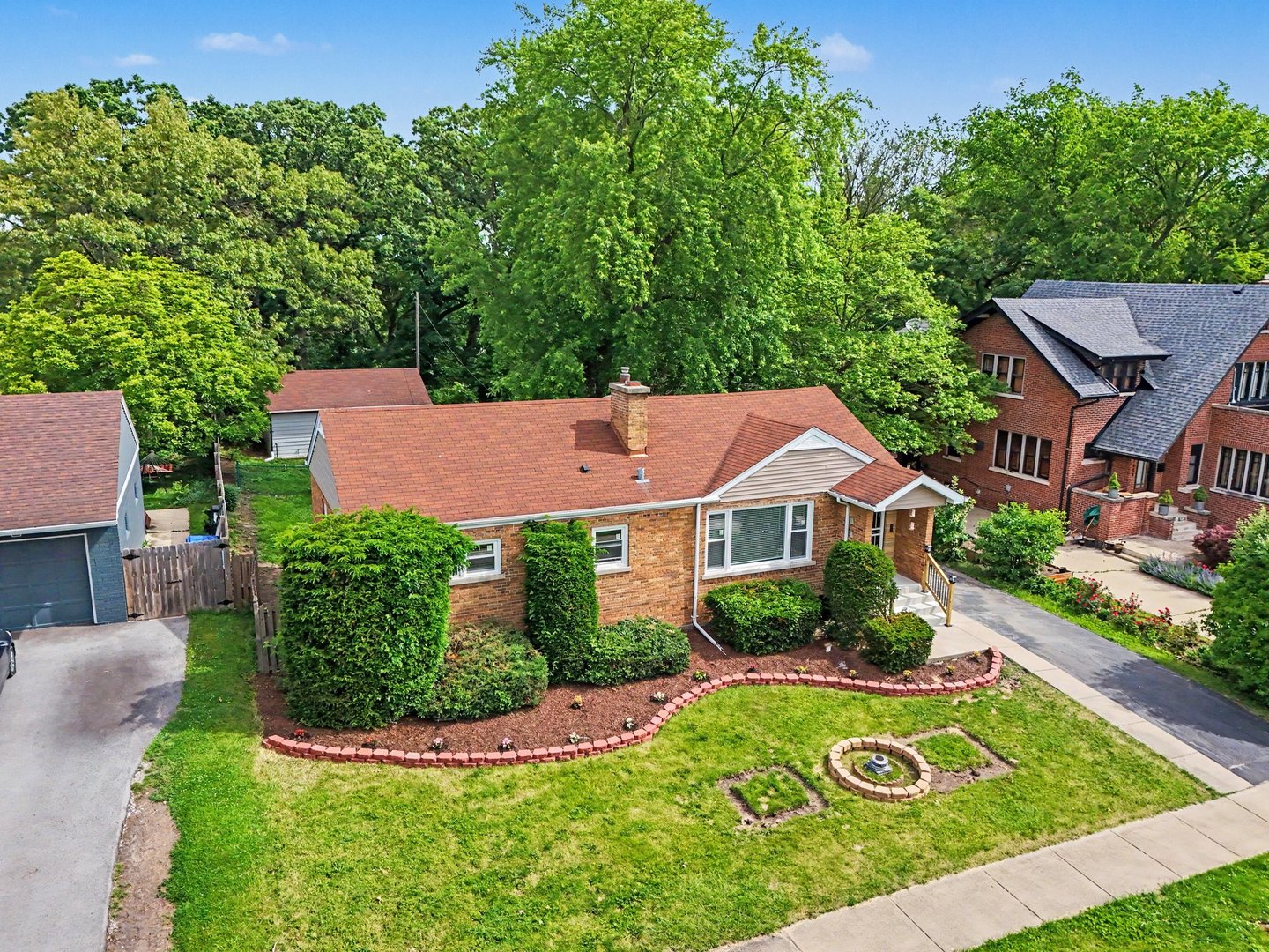 1650 Cedar Road, Homewood, IL 60430