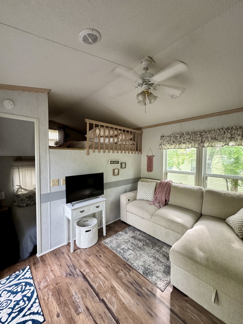 2795 E 28th Road, Seneca, IL 61360