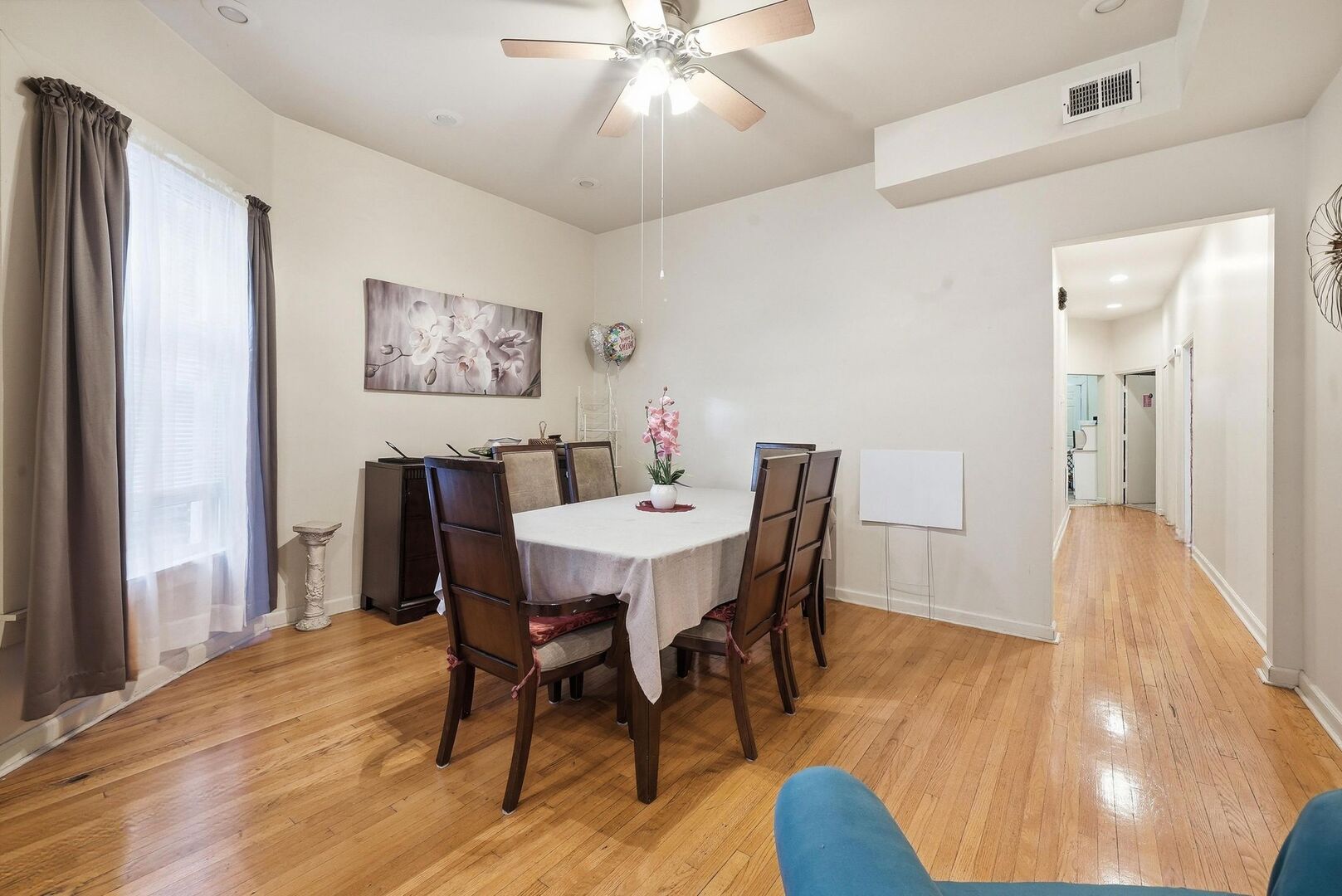6127 S Champlain Avenue, Chicago, IL 60637